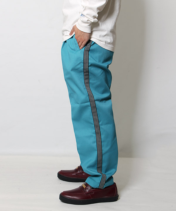 SIDE LINE PLEATED WIDE PANT -BLUE-