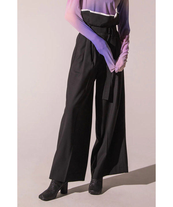 HIGH WAIST LINE PANTS -BLACK-