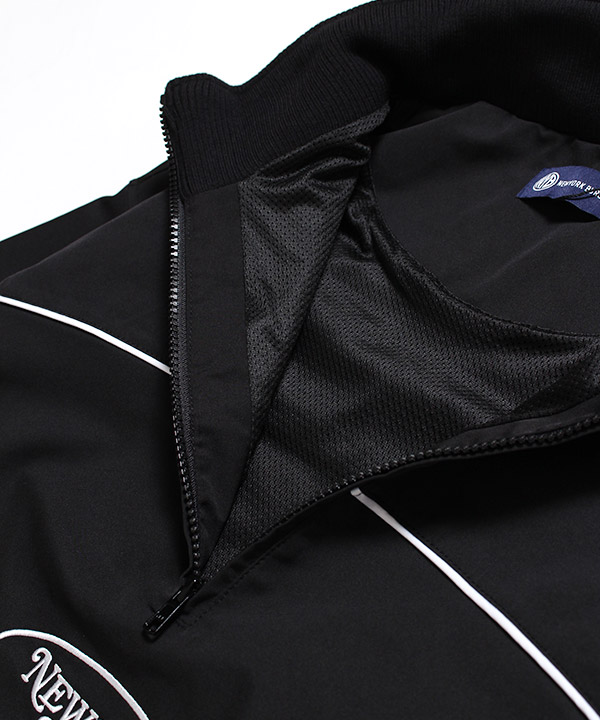 HALF ZIP NYLON