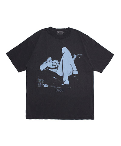 Damaged Depth TEE -BLACK-