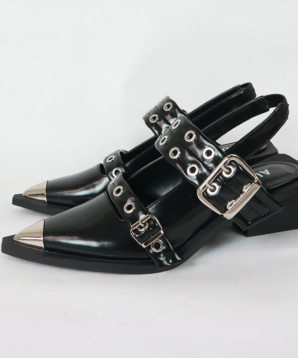 EYELET DOUBLE BELT SANDALS