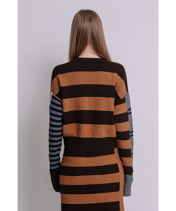 MULTI BORDER KNIT PULLOVER