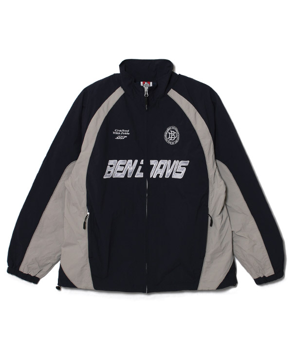 OFF THE PITCH NYLON JACKET(ネイビー)