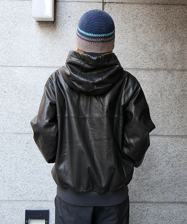 WASHED FAUX LEATHER PARKA -ブラック-