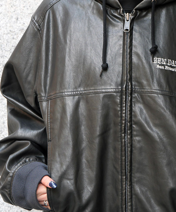 WASHED FAUX LEATHER PARKA -ブラック-