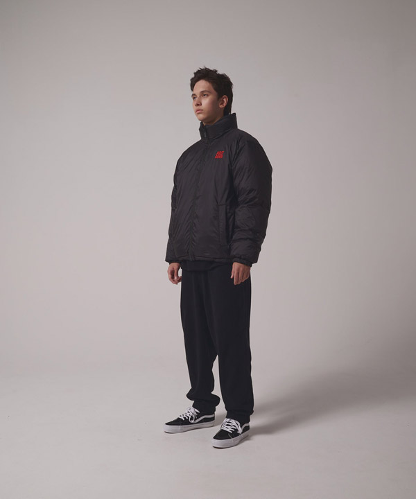 RABBIT FOOT × FIRST DOWN BUBBLE DOWN JKT MICROFT -ブラック-