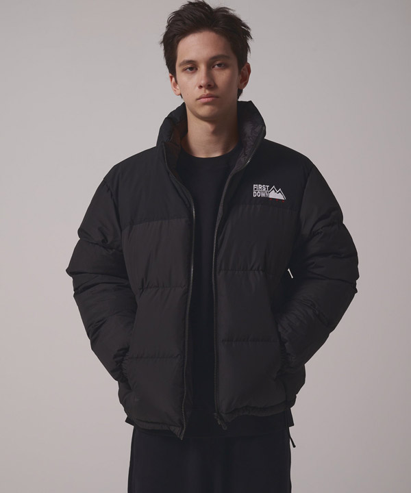 RABBIT FOOT × FIRST DOWN BUBBLE DOWN JKT MICROFT -ブラック-