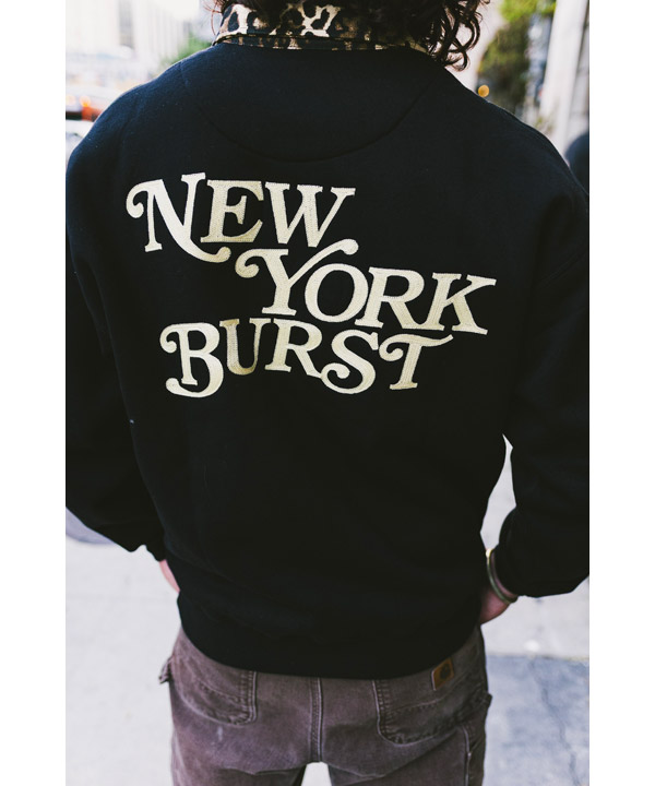 PATTERN COLLAR SWEAT