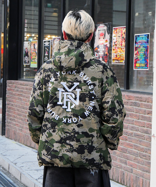 HOODED CAMO COACH JACKET