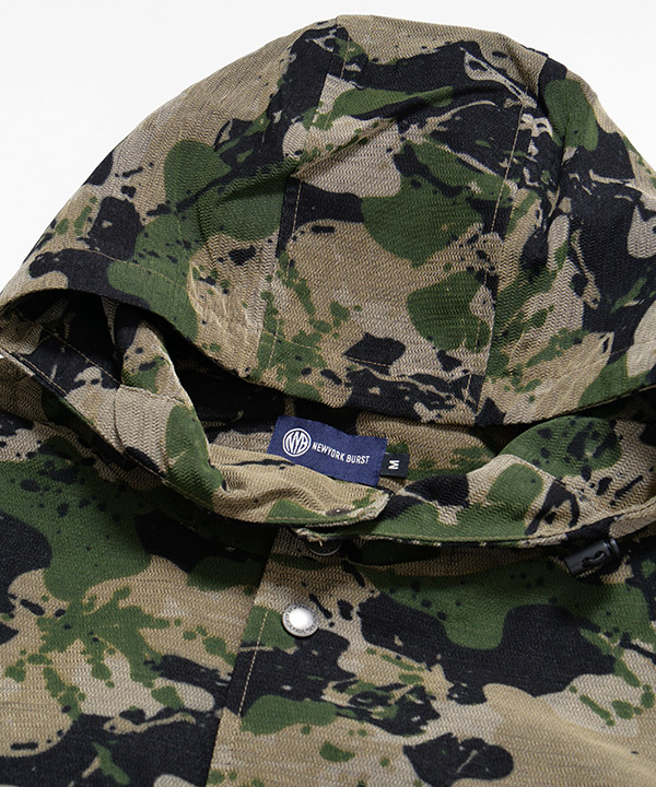 HOODED CAMO COACH JACKET