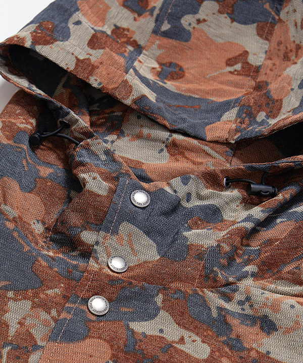 HOODED CAMO COACH JACKET