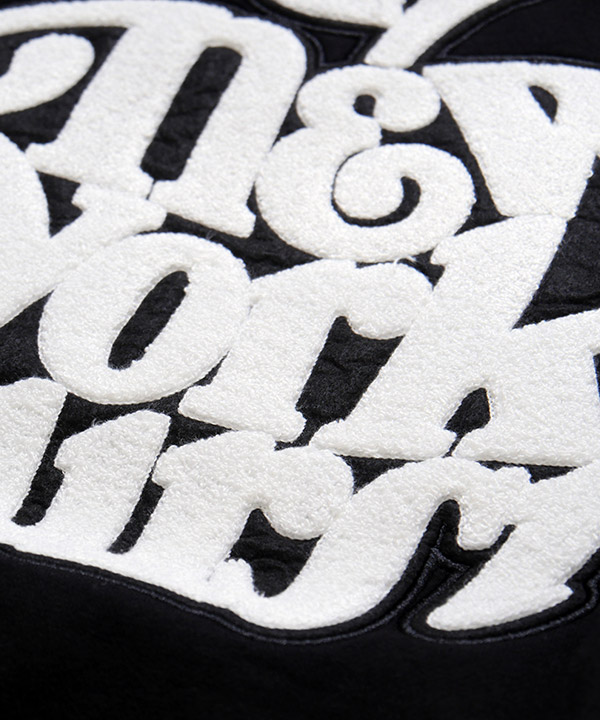 APPLE WAPPEN HOODIE
