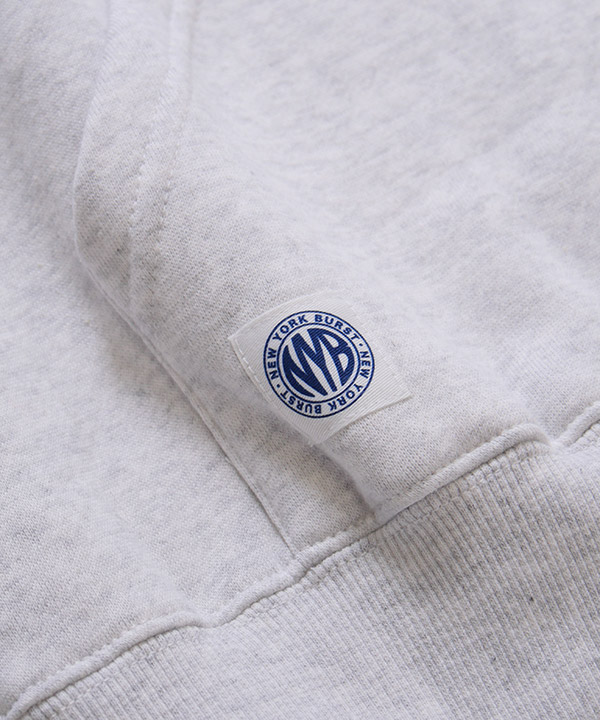 APPLE WAPPEN HOODIE