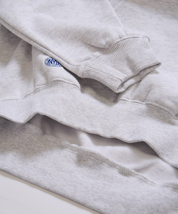 APPLE WAPPEN HOODIE