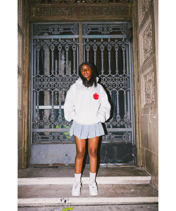 APPLE WAPPEN HOODIE