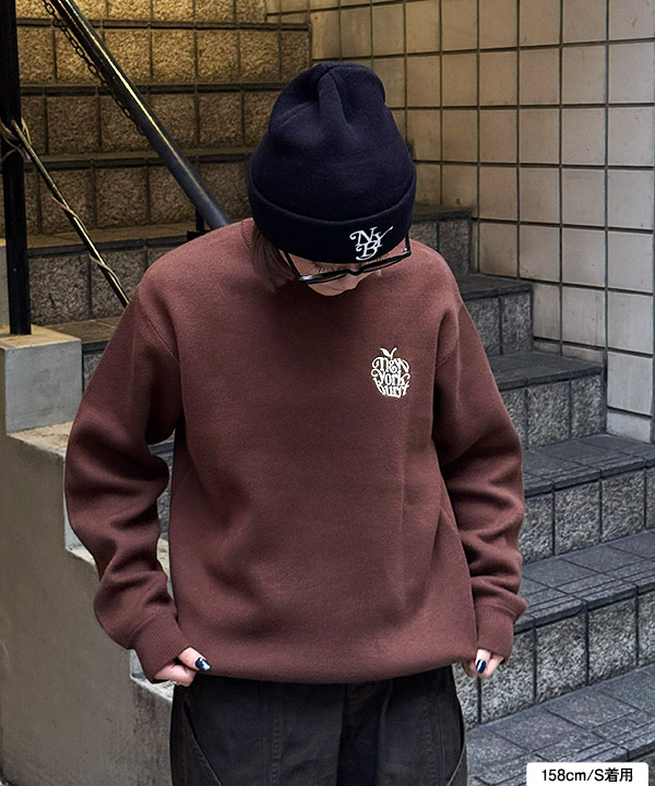 APPLE JACQUARD KNIT