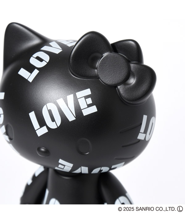 HELLO KITTY BLACK "LOVE"