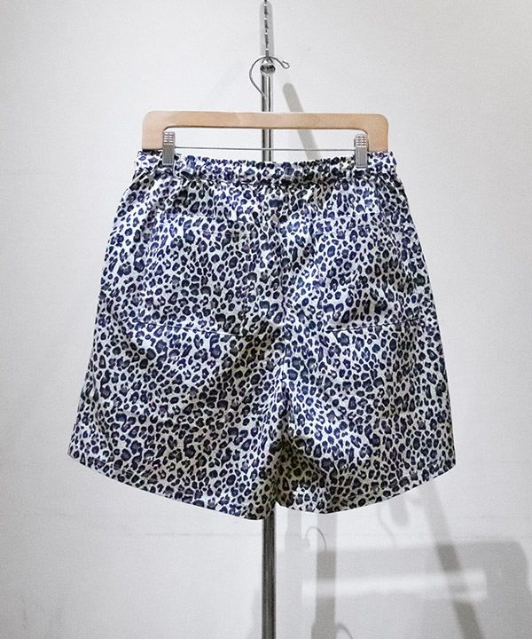レオパードドットパターンショートパンツ