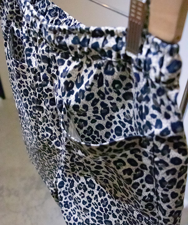 レオパードドットパターンショートパンツ