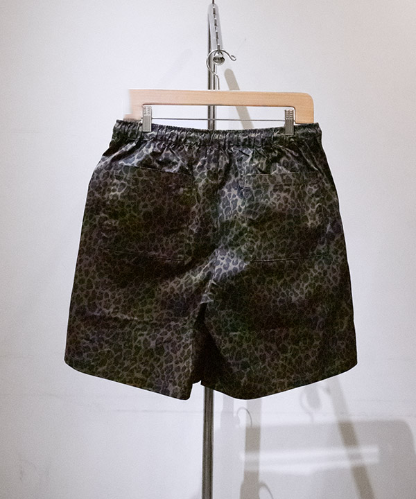 レオパードドットパターンショートパンツ