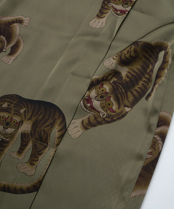 TIGER ALOHA