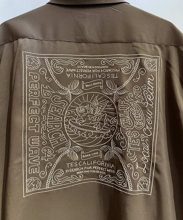 BANDANA EMB SHIRT