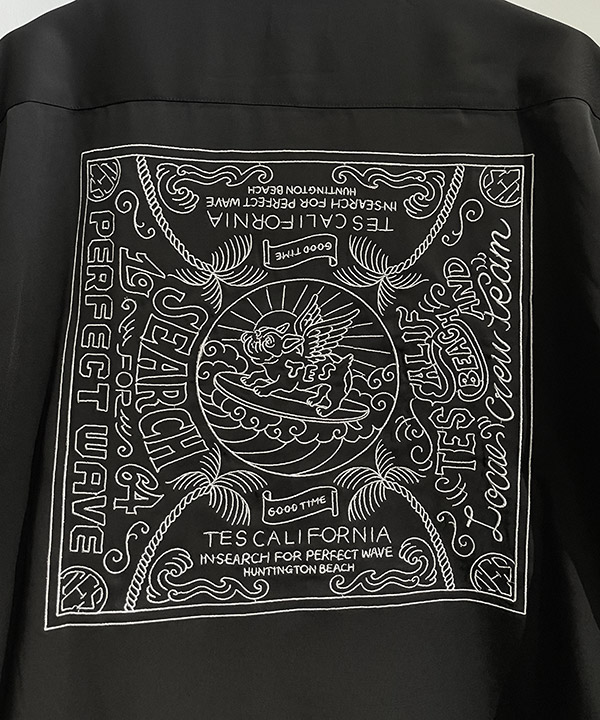 BANDANA EMB SHIRT