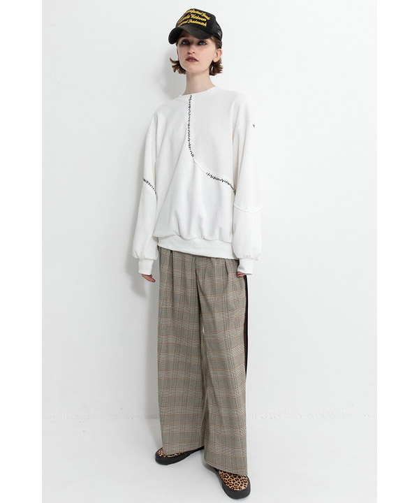 STITCH DESIGN PULLOVER