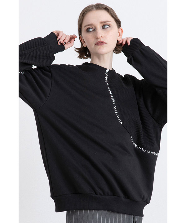 STITCH DESIGN PULLOVER