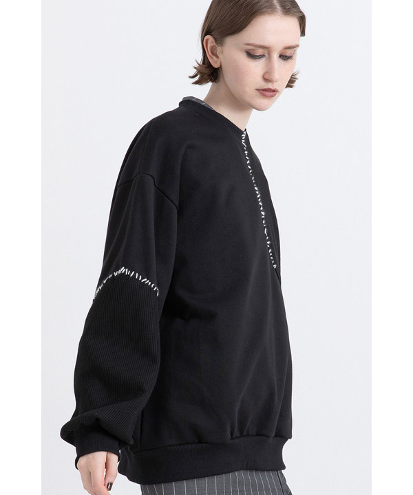 STITCH DESIGN PULLOVER