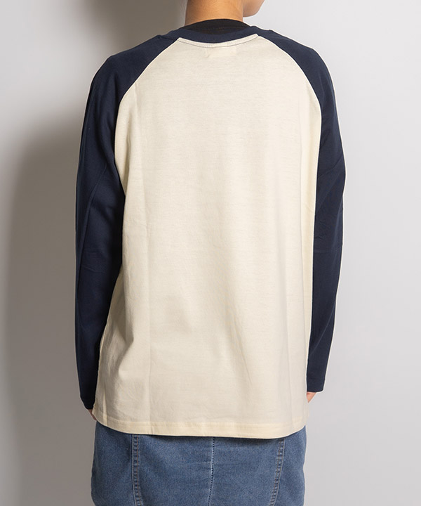 RAGLAN LS TEE