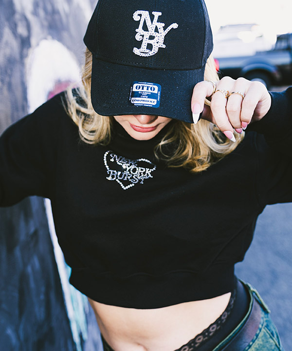 HEART STONE CROPPED SWEAT