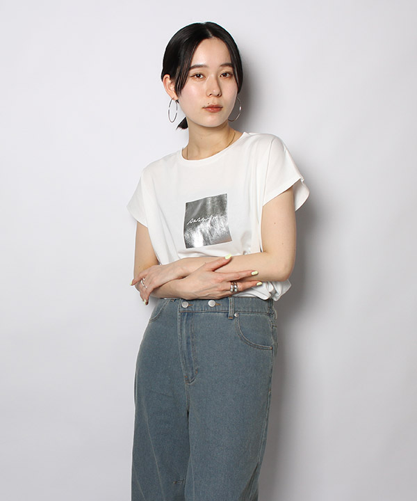 SASANQUA LOGO TEE