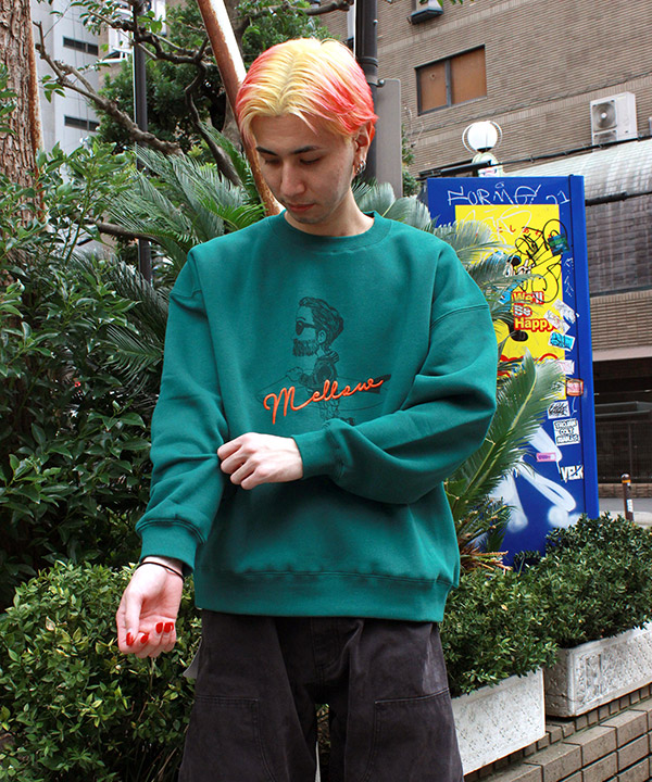 NEON LOGO SWEAT