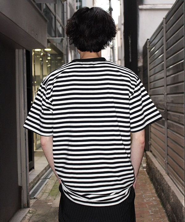 BORDER PATTERN SS TEE