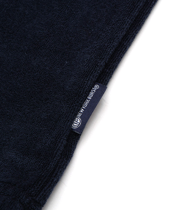 APPLE PILE ZIP UP SHIRT