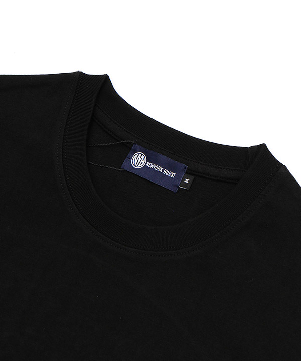 OVAL WAPPEN T-SHIRT