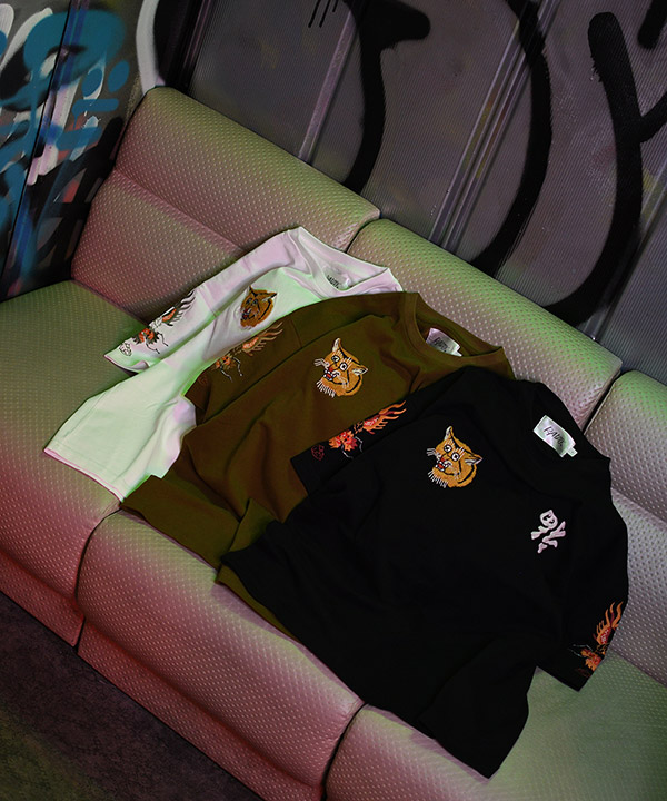 SOUVENIR T