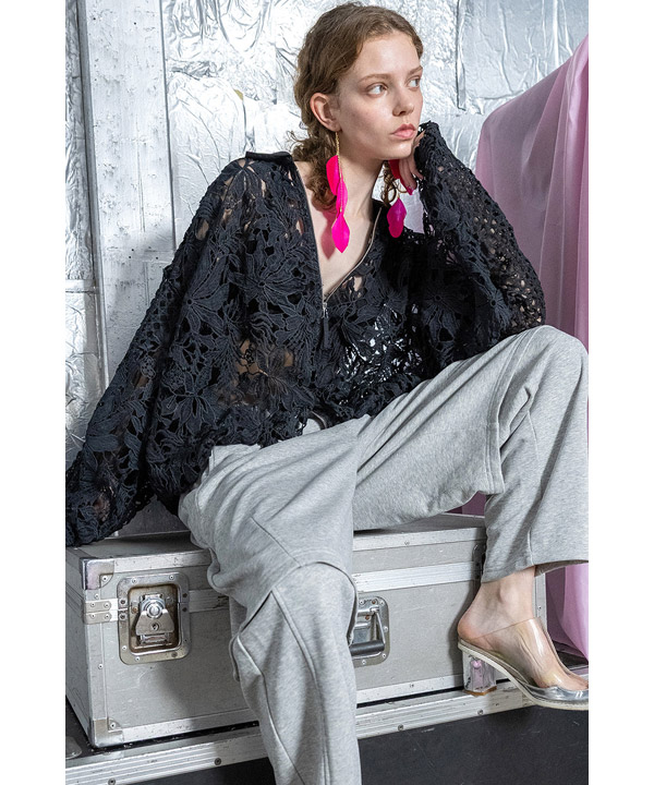 LACE BALLOON BLOUSON -ブラック-