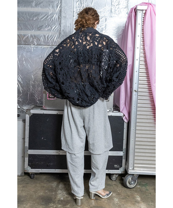 LACE BALLOON BLOUSON -ブラック-