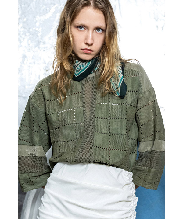 SQUARE LACE PULLOVER