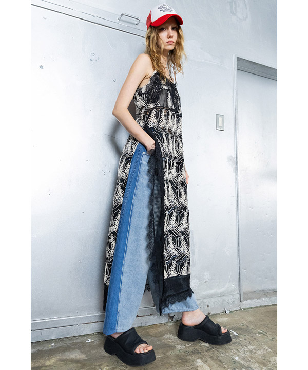 COCOON SILHOUETTE DENIM PANTS