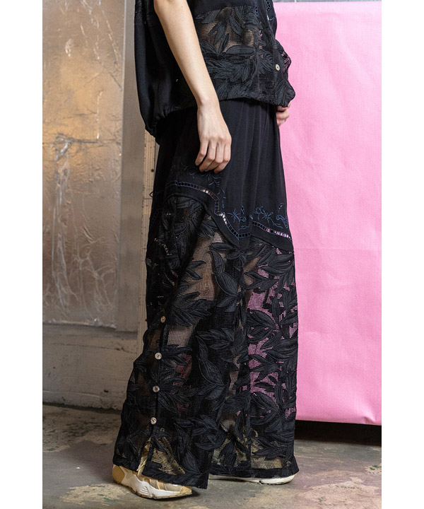 CUTWORK EMBROIDERED PANTS