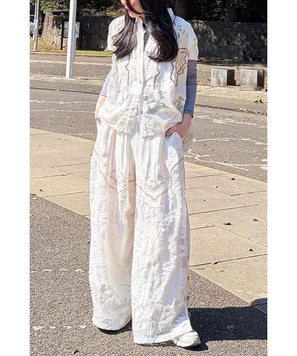 CUTWORK EMBROIDERED PANTS