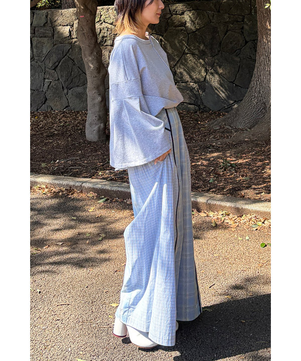 OFF SHOULDER SWEAT PULLOVER