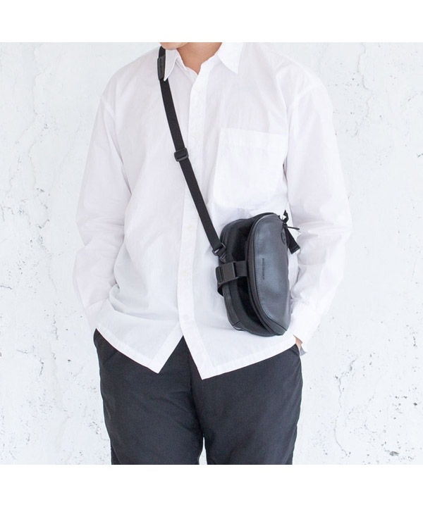 Adjust Multi wallet shoulder -ブラック-