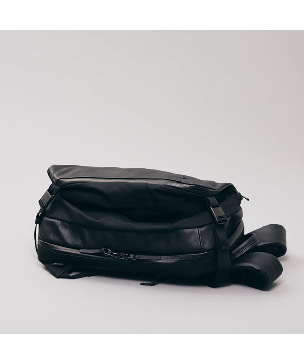 Adjust multi backpack -ブラック-