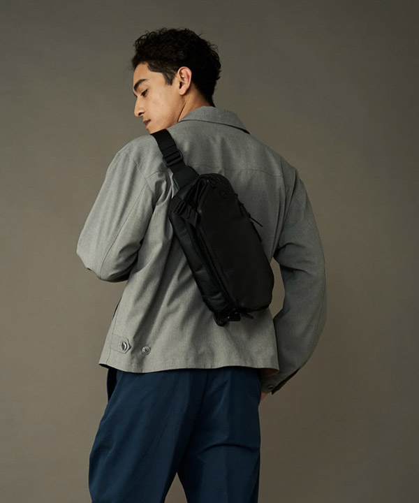 Adjust sling multi bag (iceblue)